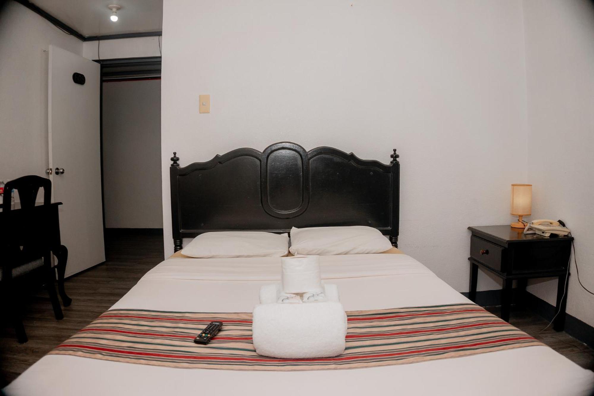 Mount Crest Hotel Baguio City Buitenkant foto